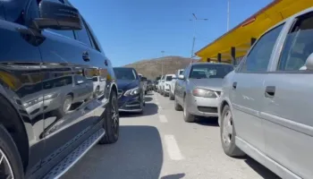 Pashkët të dielën, vijon fluksi i emigrantëve në Kapshticë