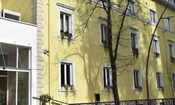 Përhapja e lajmit për infektim me HIV/AIDS të zyrtarëve të bashkisë Gjirokastër, vjen paralajmërimi nga Zyra e Komisionerit për të Drejtën e Informimit