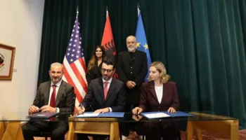 “Përmes gazit forcohet prania në Ballkan”, Reuters për paktin SHBA-Shqipëri: Trump po hap një epokë të re me…