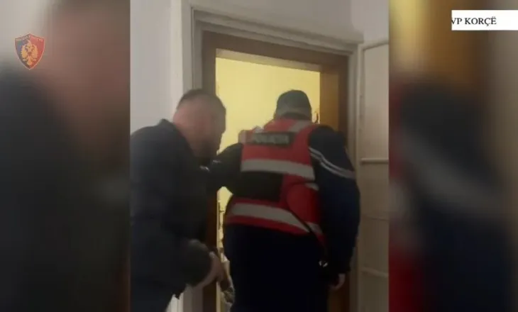 Porositi djegien e një makine, policia i mësyn në shtëpi dhe e arreston