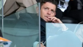 Prapaskena e “kodit sekret” të përdorur nga Rocchi, “La Repubblica” zbulon shenjat që zgjedhësi i arbitrave “drejtonte” VAR-in