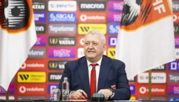 Presidenti Duka bashkëbisedim me gazetarët: Nga trajneri i Kombëtares te sfidat e reformat