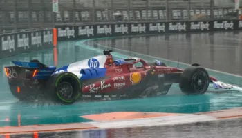 Pritet shi i rrëmbyeshëm, stuhi dhe vetëtima, gara e Majemi në rrezik anullimi prej kushteve atmosferike