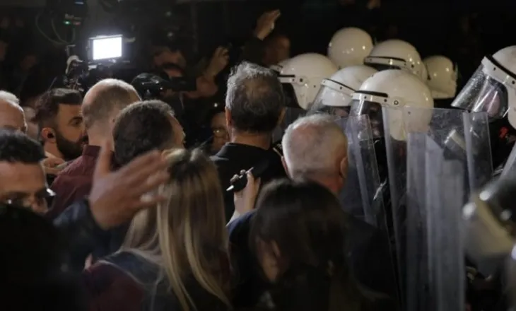 Protesta e Berishës, bllokohet Rruga e Elbasanit në kryeqytet! Radhë e gjatë automjetesh të ngecura në trafik