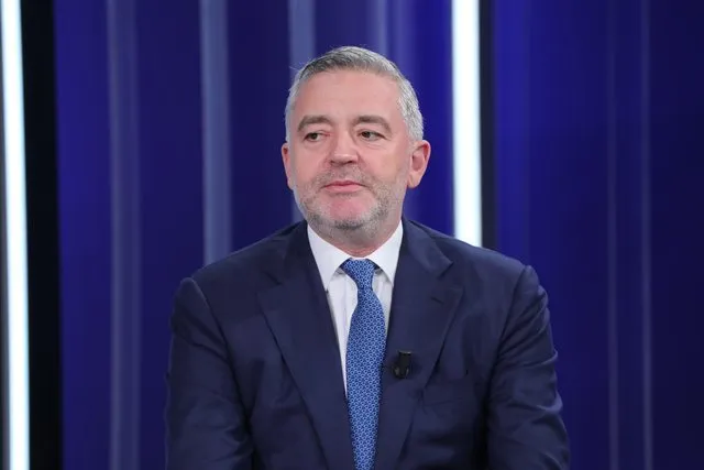 PS vë në pikëpyetje kandidaturën e Manastirliut? Blendi Klosi flet për garën e Tiranës