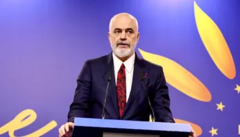 Rama: Negociatat me BE nuk janë bllokuar, njerëzit e ligj i përdorin shqiptarët si mish për top