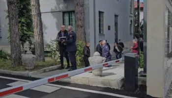 Rastet e fundit të kultivimit të lëndëve narkotike, drejtori i Përgjithshëm i Policisë mbledh punonjësit e komisariatit të Korçës