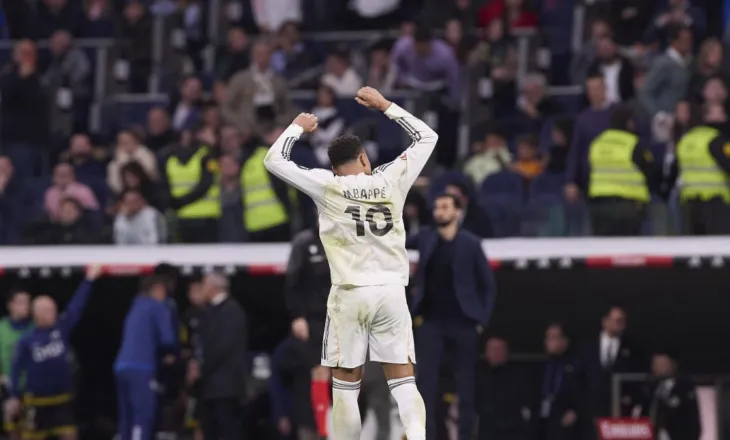 Real Madridi, kritika të ashpra pas dështimit në Champions: “Mbappé e ka mbushur dhomën e zhveshjes me ego”