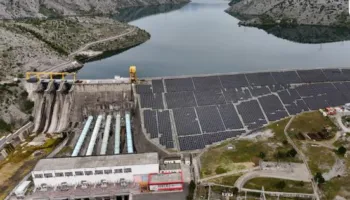 Reuters: Lumi Drin shpëton Shqipërinë nga kriza globale