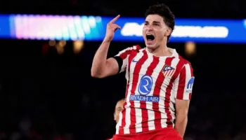 Rrëfehet Alvarez: Në stërvitje nuk kisha realizuar asnjë goditje dënimi, jam frymëzuar nga goli i Messi