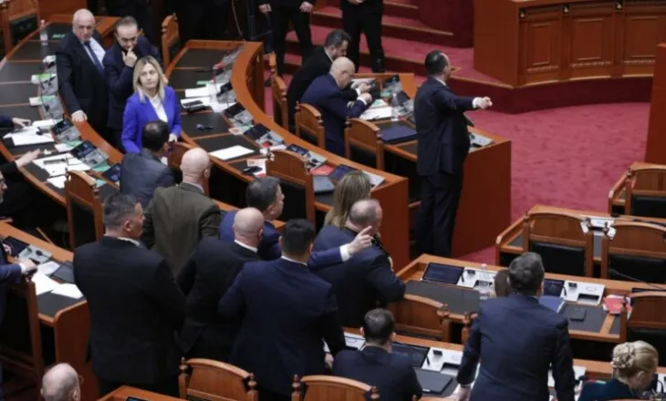 Rrëzohen ankimimet në Kuvend, byroja lë në fuqi përjashtimet për Flamur Nokën dhe Elda Hotin