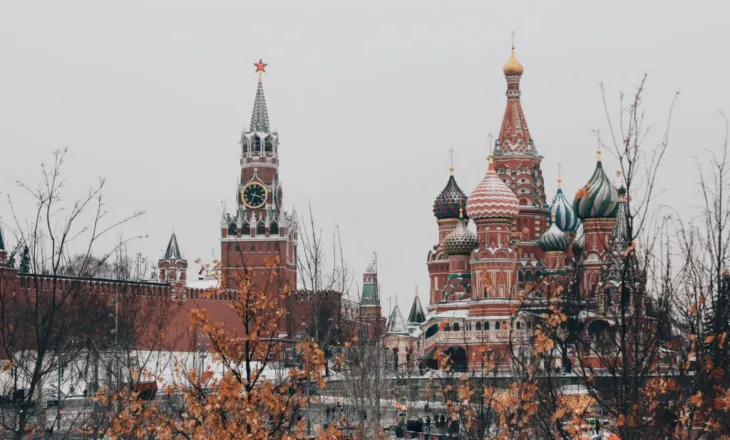 Rusia konfirmon vizitën e ministrit të Jashtëm iranian në Moskë