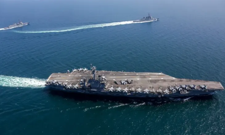 SHBA bllokon portet e Iranit. Mbi 12 anije luftarake, aeroplanmbajtëse, forca amfibe dhe 100 avionë