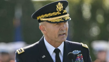 Shkarkohet shefi i Shtabit të Ushtrisë Amerikane, vendimi vjen me kërkesë të Pete Hegseth