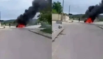 Shkrumbohet makina në Selenicë, shpëton mrekullisht drejtuesi i automjetit