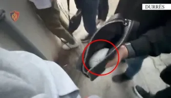 Shpërndante kokainë, arrestohet 22-vjeçari në Durrës