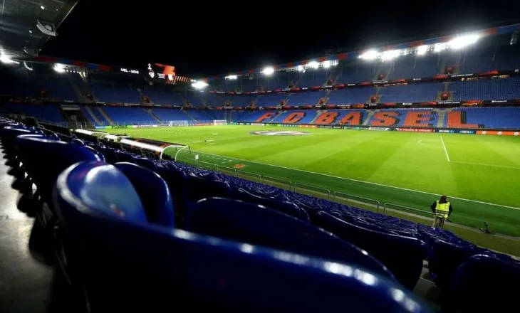 Shpërthen zjarri në stadium, anulohet ndeshja në Zvicër