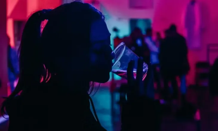 Skandal eskortash në Serinë A. Festat në Milano, dhjetëra lojtarë të përfshirë