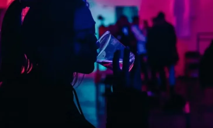 Skandal me eskortat në Serie A, festa në Milano, dhjetëra futbollistë të përfshirë