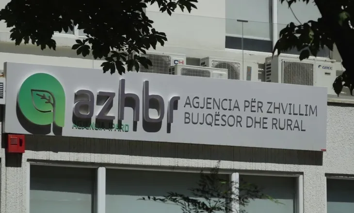 Skema e subvencioneve në rrezik, keqmenaxhimi mes Ministrisë së Bujqësisë dhe AZHBR vë në pikëpyetje fondet për fermerët