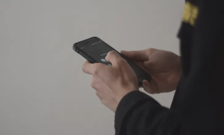 Skemat që po zbrazin llogaritë, mashtrimet online në rritje, bankat apel për kujdes ndaj “ofertave’