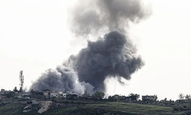 Sulmet izraelite në Liban lënë 14 të vrarë. Rriten tensionet me Hezbollahun