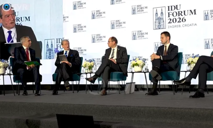 SYRI TV/ Berisha merr pjesë në takimin e IDU, mban fjalën në forumin kryesor: Autokracia zgjedhore, pengesë për BE