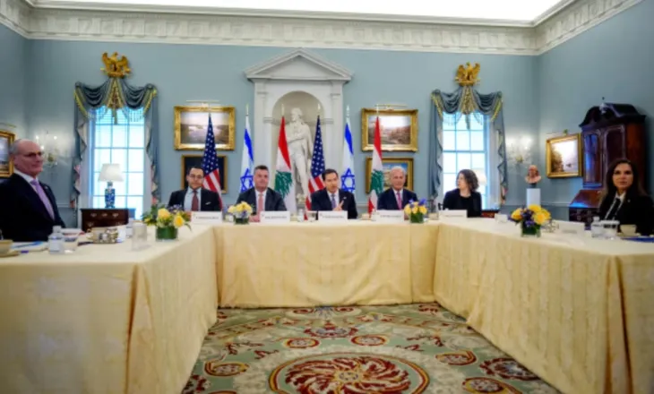 Takimi i parë i dy qeverive në më shumë se 30 vite, nisin negociatat për paqe mes Izraelit dhe Libanit