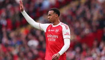 Telashe të tjera tek Arsenal, mbrojtësi brazilian dëmtohet dhe rrezikon një mungesë të gjatë