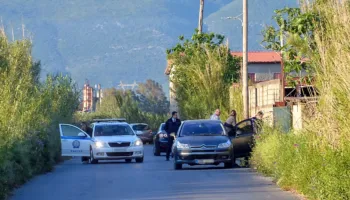 Thriller me vrasjen e shqiptarit në Greqi, 44-vjeçari u gjet me plumb në kokë, merren në pyetje tre persona