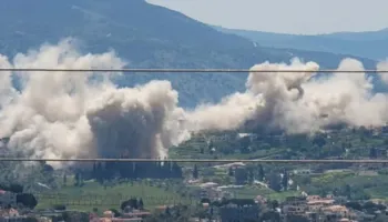 Thyhet armëpushimi Izrael-Liban/ Hezbollahu lëshon raketa në 3 qytete izraelite, IDF sulmon dhe vret 15 luftëtarë