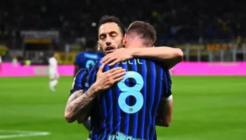 Tjetër përmbysje e çmendur nga Interi, zikaltërit në finalen e Kupës së Italisë! Calhanoglu vendimtar dhe lider, Sucic hero (VIDEO)