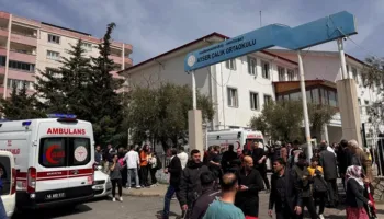 Tragjedia në Turqi, shkon në 9 numri i viktimave. Vendi në zi pas dy sulmeve radhazi