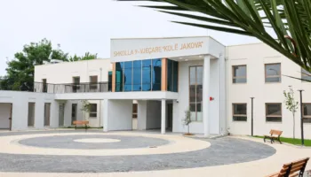 Transformohet shkolla “Kolë Jakova” në zonën e Bregut të Lumit, Ristani: Gati për të mirëpritur 500 fëmijë