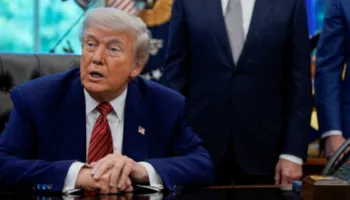 Trump paralajmëron publikimin e dosjeve sekrete për UFO-t