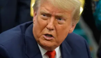 Trump urdhëron Marinën e SHBA të qëllojë çdo anije iraniane që vendos mina në Hormuz