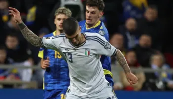 Turpi italian vazhdon, “Azzurrët” munden me penallti nga Bosnja dhe nuk shkojnë në Botëror për të tretën herë radhazi