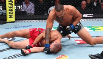 UFC-327/ Ulberg merr titullin në peshën “light heavyweight”, mund me KO ish-kampionin e botës që në raundin e parë
