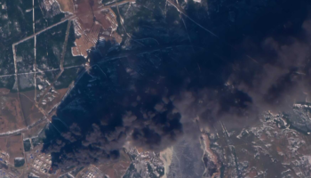 Ukraina godet tubacionin kryesor të naftës ruse në Detin Baltik