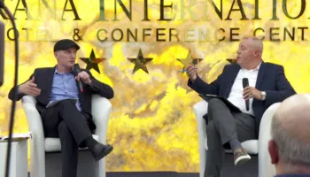 “Unë jam ateist”/ Debati për fenë dhe shkencën, Serjani i përgjigjet Nanos: Zoti ekziston, është gjë e madhe të krijosh qiellin dhe tokën