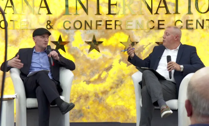 “Unë jam ateist”/ Debati për fenë dhe shkencën, Serjani i përgjigjet Nanos: Zoti ekziston, është gjë e madhe të krijosh qiellin dhe tokën