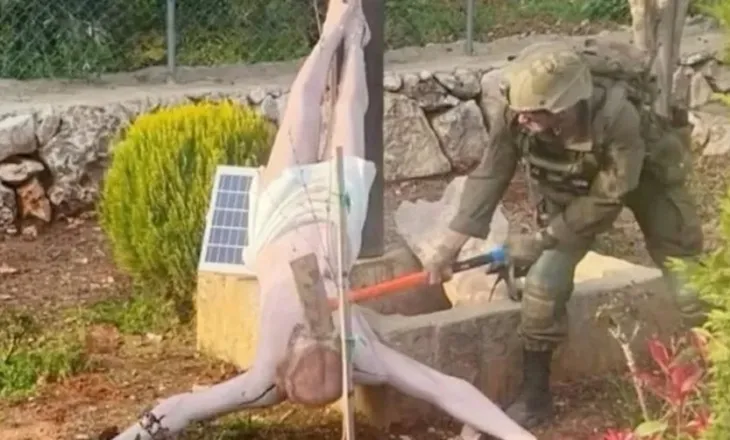 Ushtria e Izraelit ka ndëshkuar dy ushtarë me 30 ditë burg, pasi shkatërruan një statujë të Jezu Krishtit në jug të Libanit