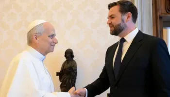 Vance: Mirënjohës ndaj Papës që tha se nuk dëshiron të debatojë me Trumpin