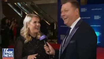 VIDEO / “Do të ketë të shtëna sonte në sallë”, ‘parashikimi’ shokues i Zëdhënëses së Trump, pak para sulmit në Shtëpinë e Bardhë