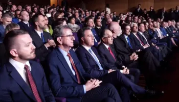 VIDEO! “Mirë se erdhët në shtëpi!” Begaj çel Samitin e Diasporës: Shiheni Shqipërinë si vendin ku mund të lini gjurmë