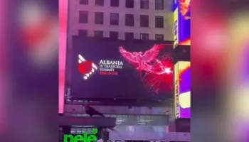 VIDEO/ Posteri i Samiti i IV-të të Diasporës shqiptare ‘shpaloset’ në sheshin e famshëm ‘Times Square’ të SHBA