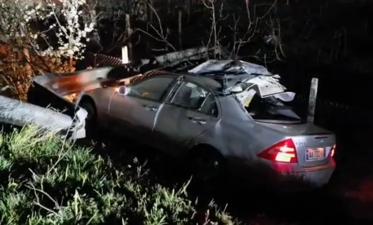 VIDEO / Tentoi t’i arratisej Policisë, drejtuesi i mjetit shkakton aksident