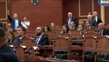 Zbardhet raporti i PD për funksionimin e Kuvendit, ja çfarë thuhet në dokumentin e dërguar drejt selive diplomatike