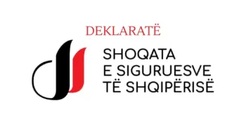 Zjarri te pallati pranë QSUT/ “Mos bini pre e keqinformimit”, Shoqata e Siguruesve: Dëmshpërblimi për banorët e prekur sipas kontratës së sigurimit