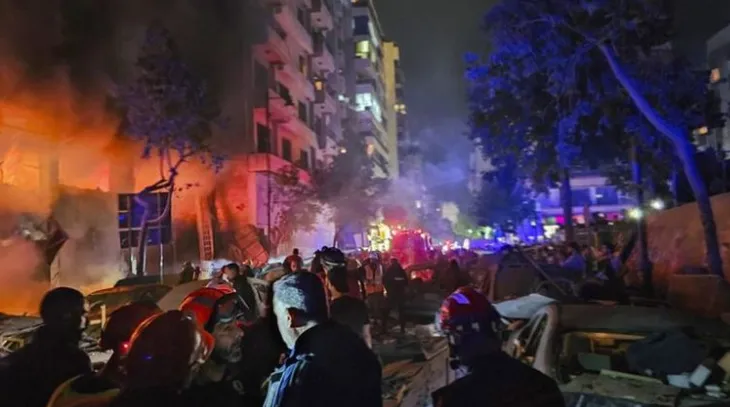 12 të vrarë nga bombardimet në Liban